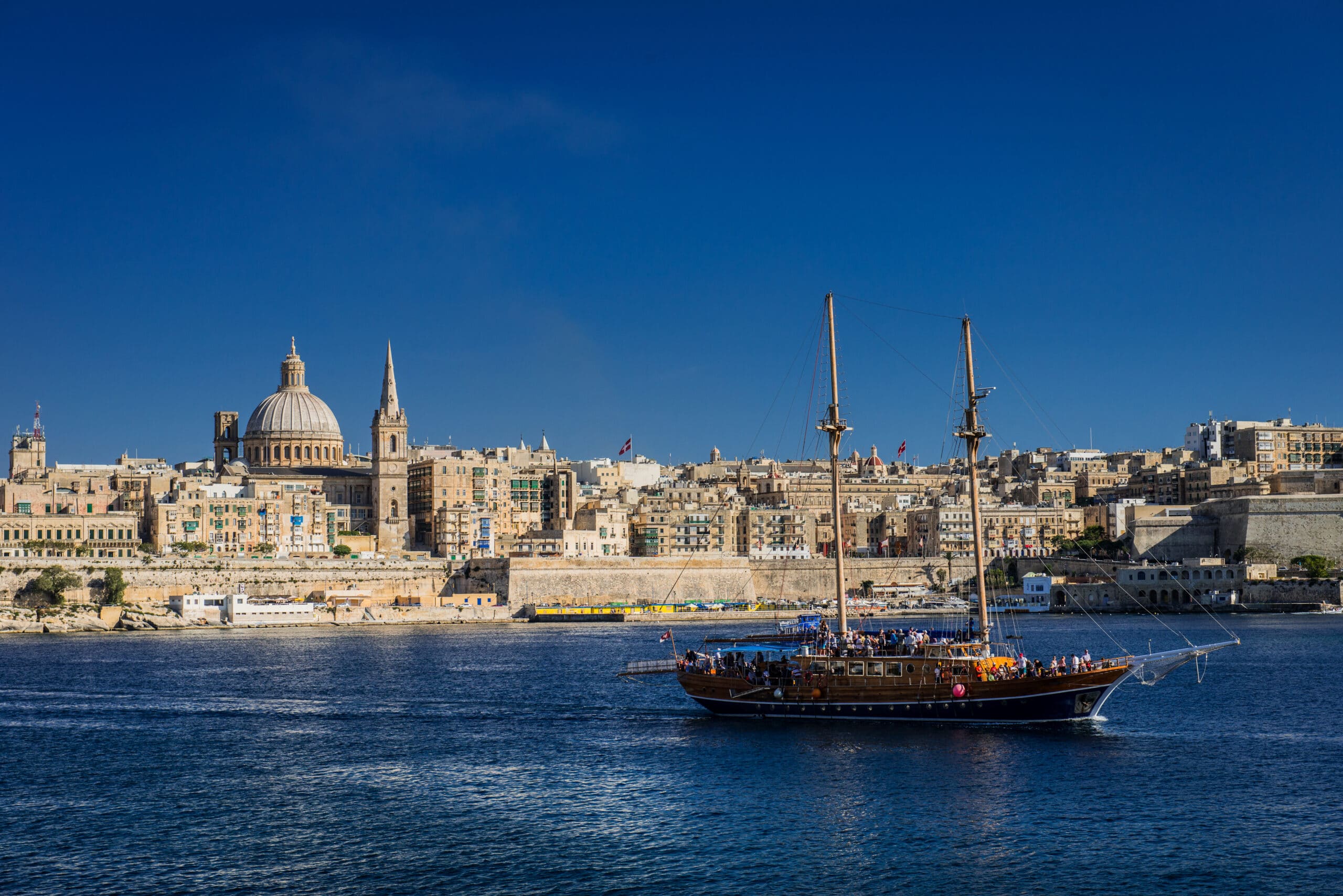 2 недели английского языка на Мальте бесплатно